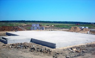 Фундамент монолитная плита Гуково цена от 2800 руб.